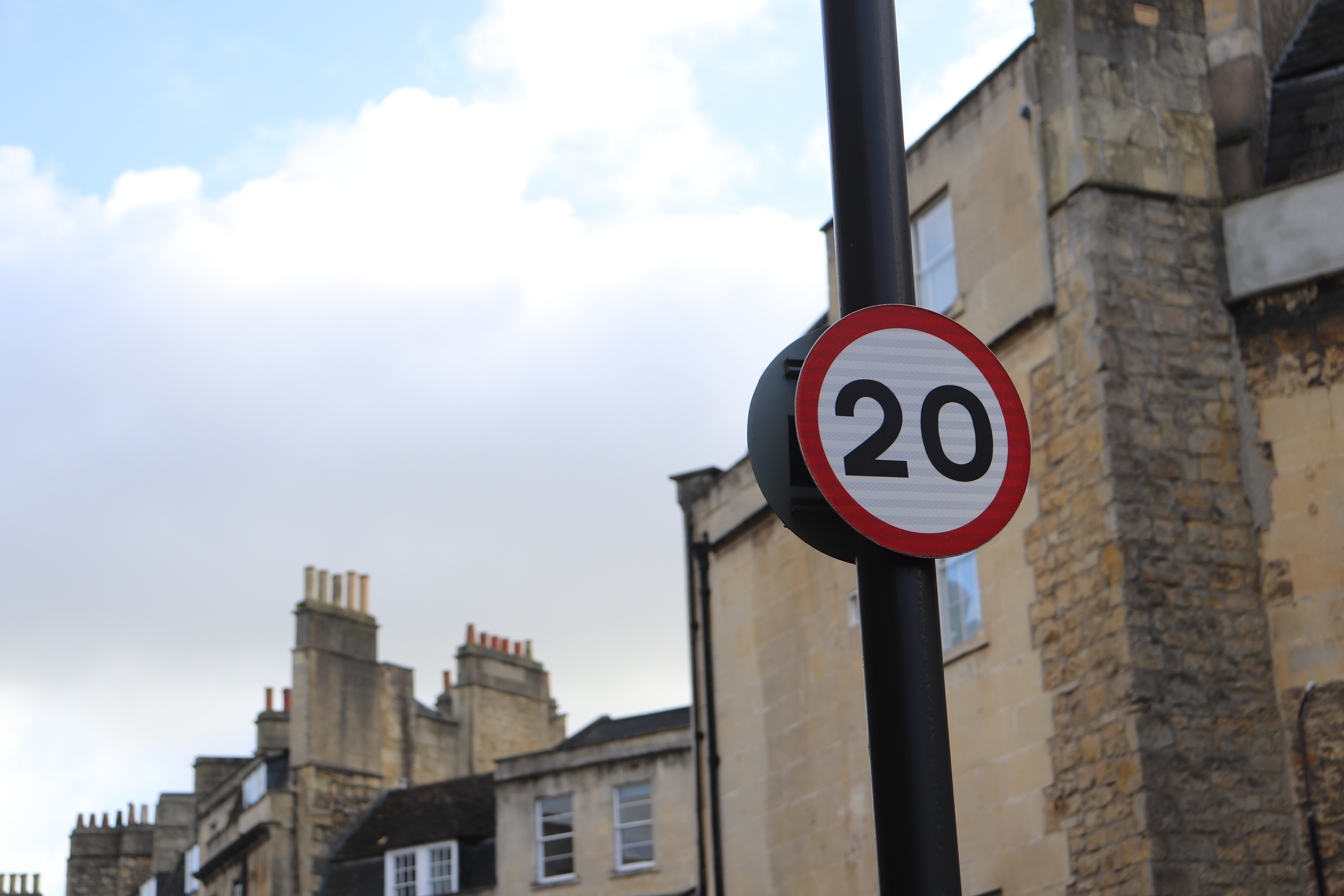 20mph road sign in Bath