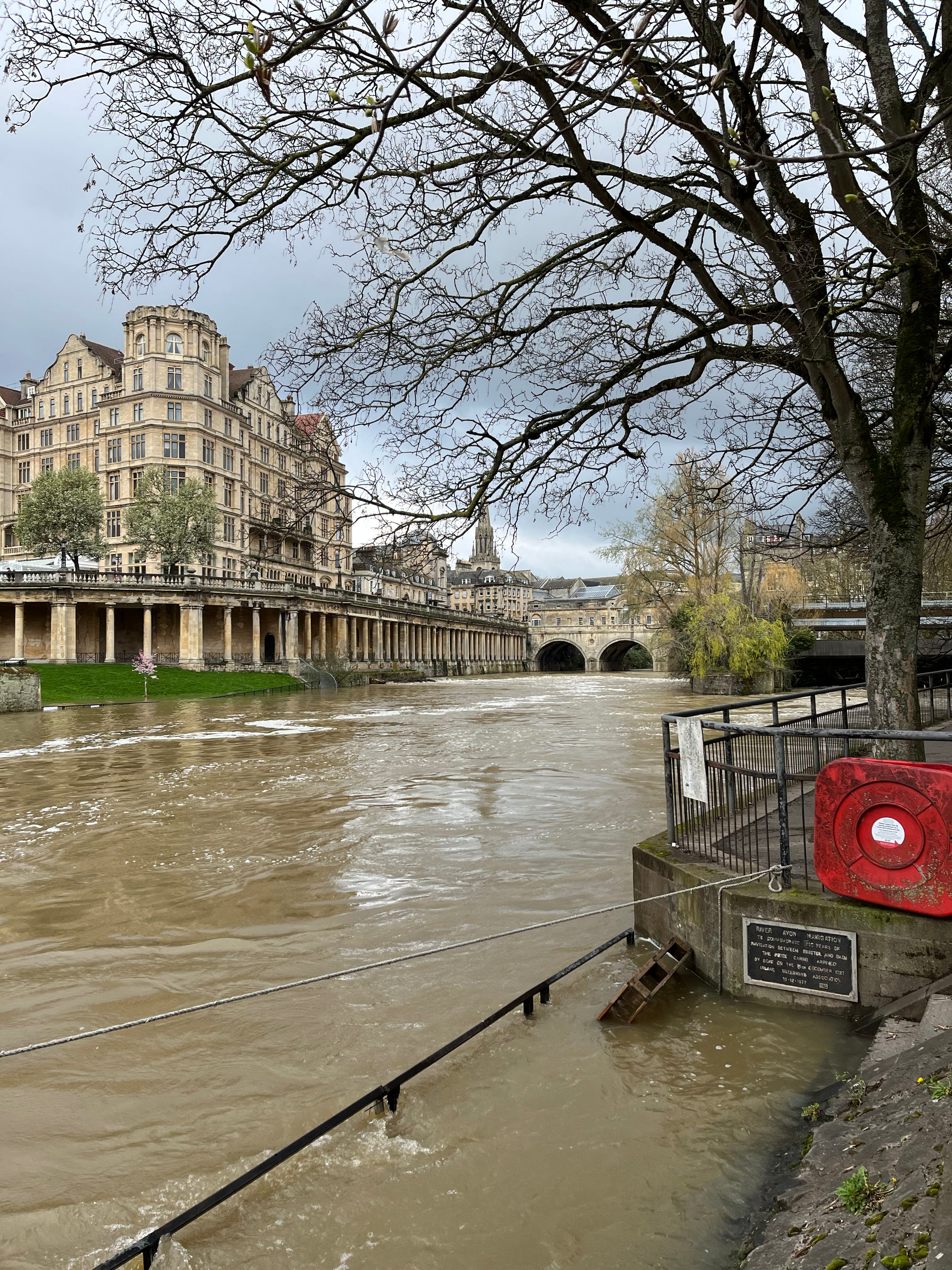 View of River Avon towards Pulteney Bridge